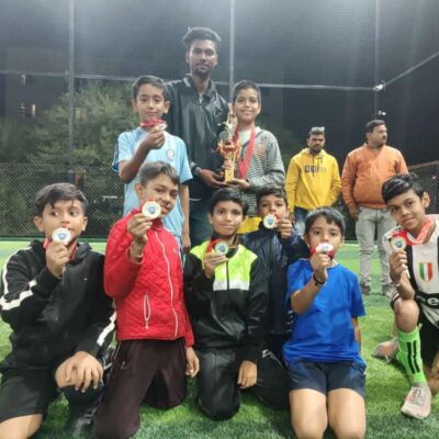 फुटबाल मैच में अरनव के गोल से जीत की उड़ान का स्वाद चखा उड़ान एकेडमी ने